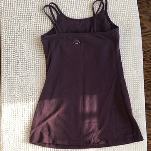 The perfect work out top! Beyond yoga size small